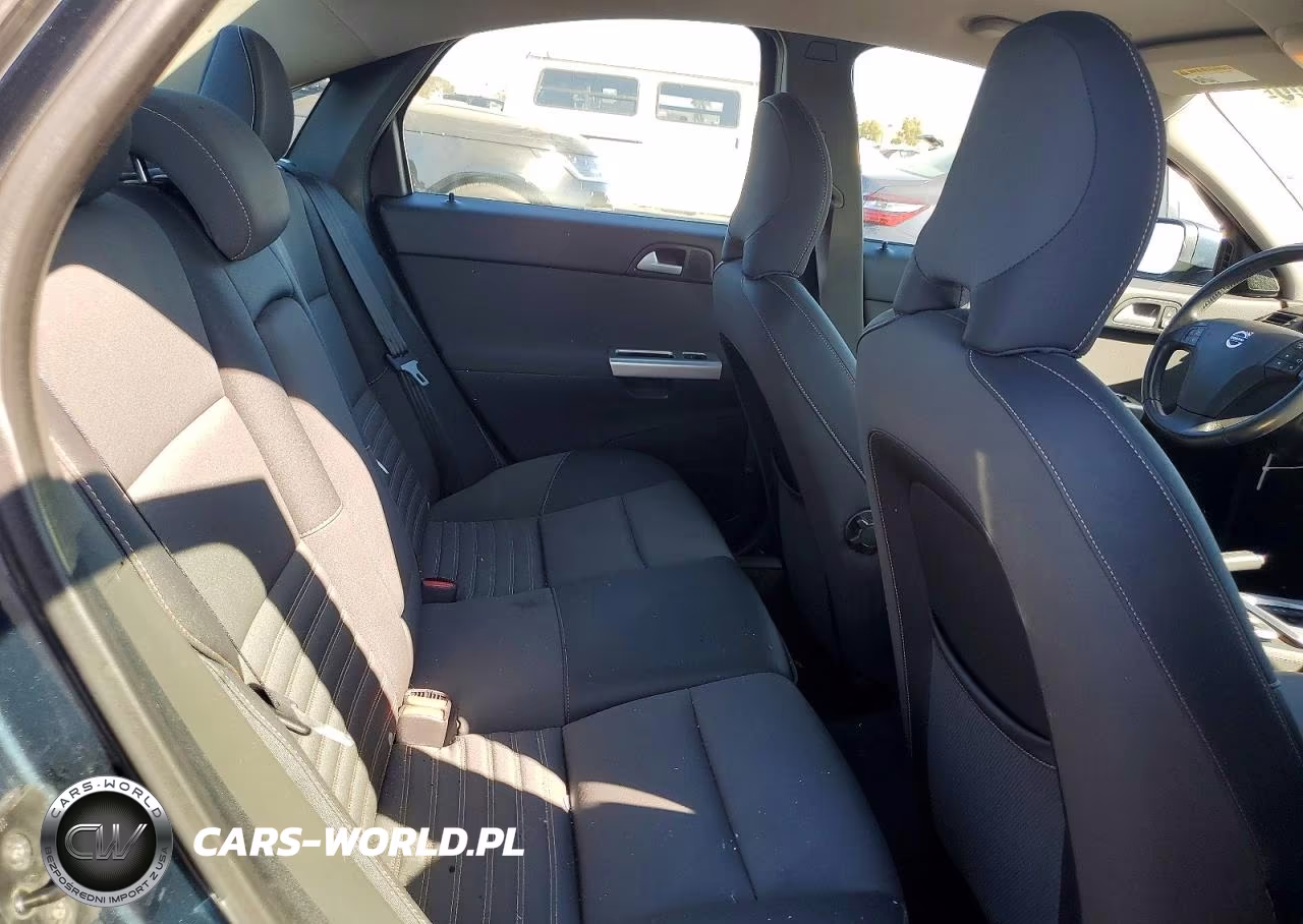 2010 Volvo S40 2.4I VIN:YV1390MS0A2507057 - 10