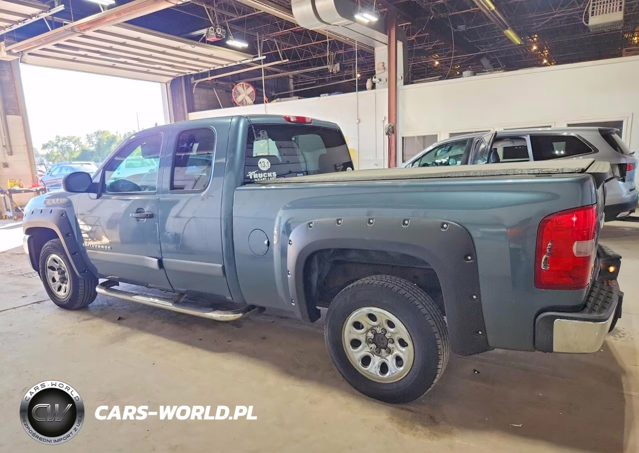 2008 Chevrolet Silverado C1500 VIN:2GCEC19C081260348 - 2