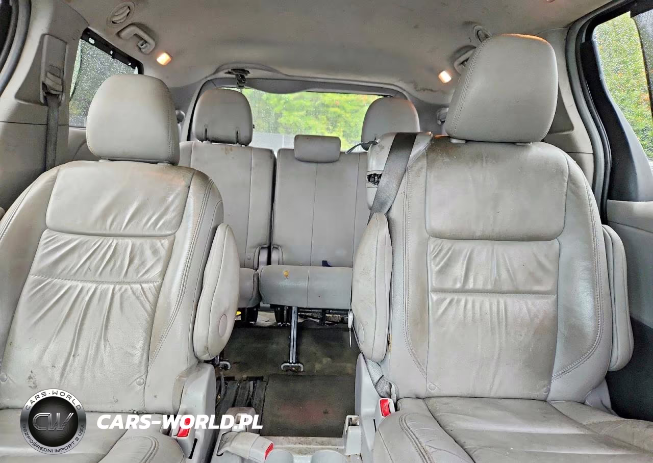 2016 Toyota Sienna Xle 8-Passenger VIN:5TDYK3DC0GS713460 - 10