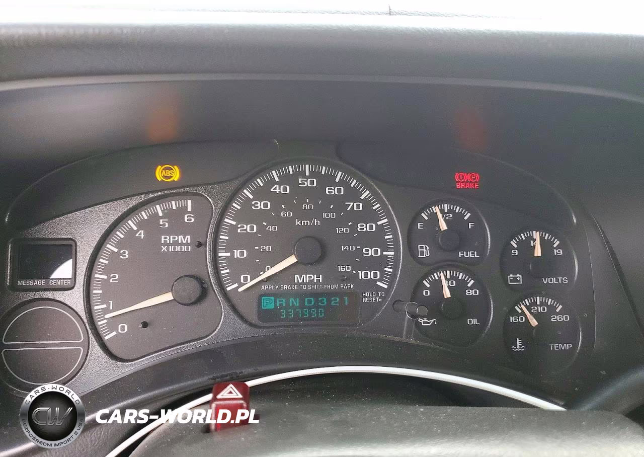 2002 Chevrolet Suburban C1500 VIN:3GNEC16Z42G324258 - 9