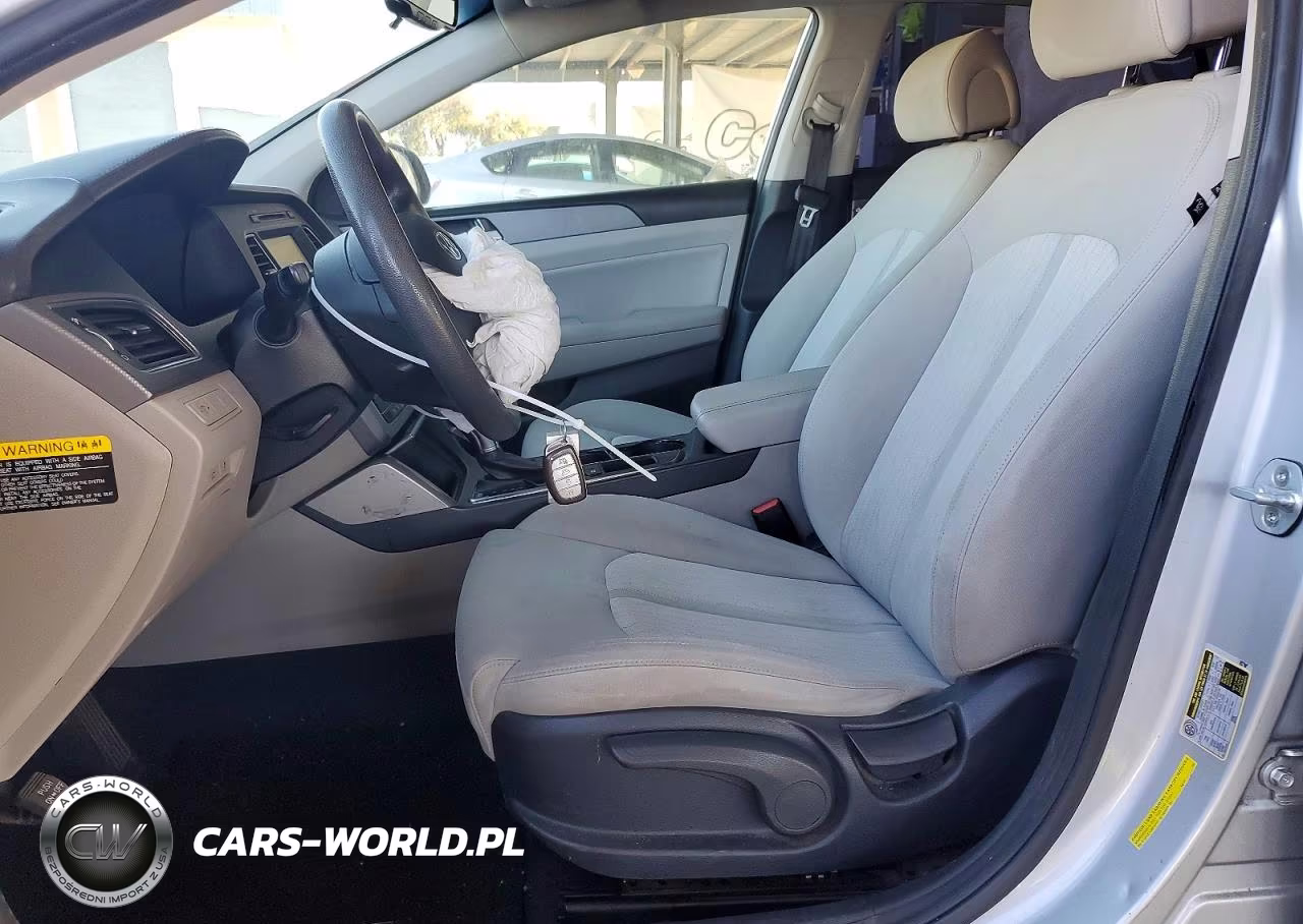 2017 Hyundai Sonata Hybrid Se VIN:KMHE24L16HA059177 - 7