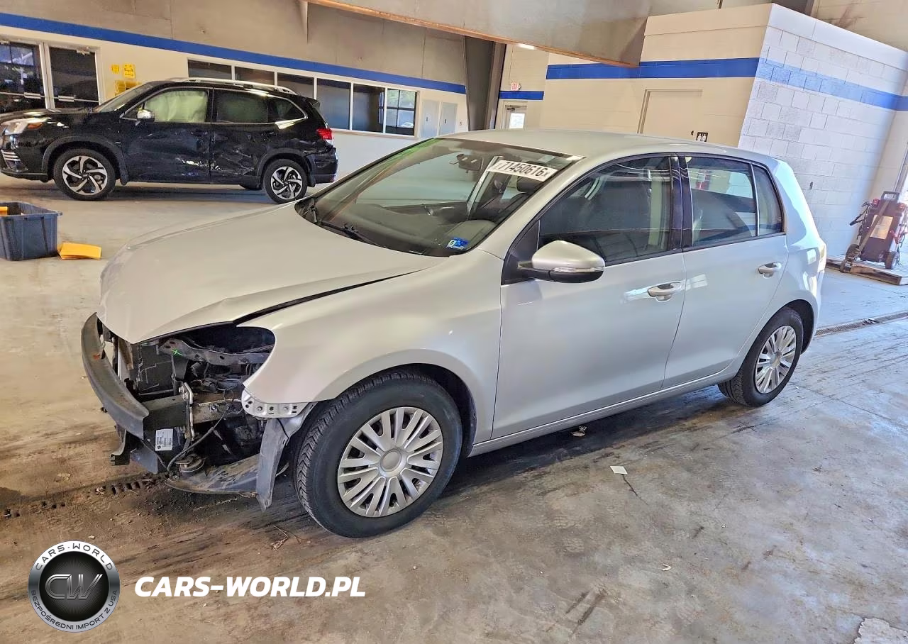 2013 Volkswagen Golf VIN:WVWDB7AJ3DW130241 - 1