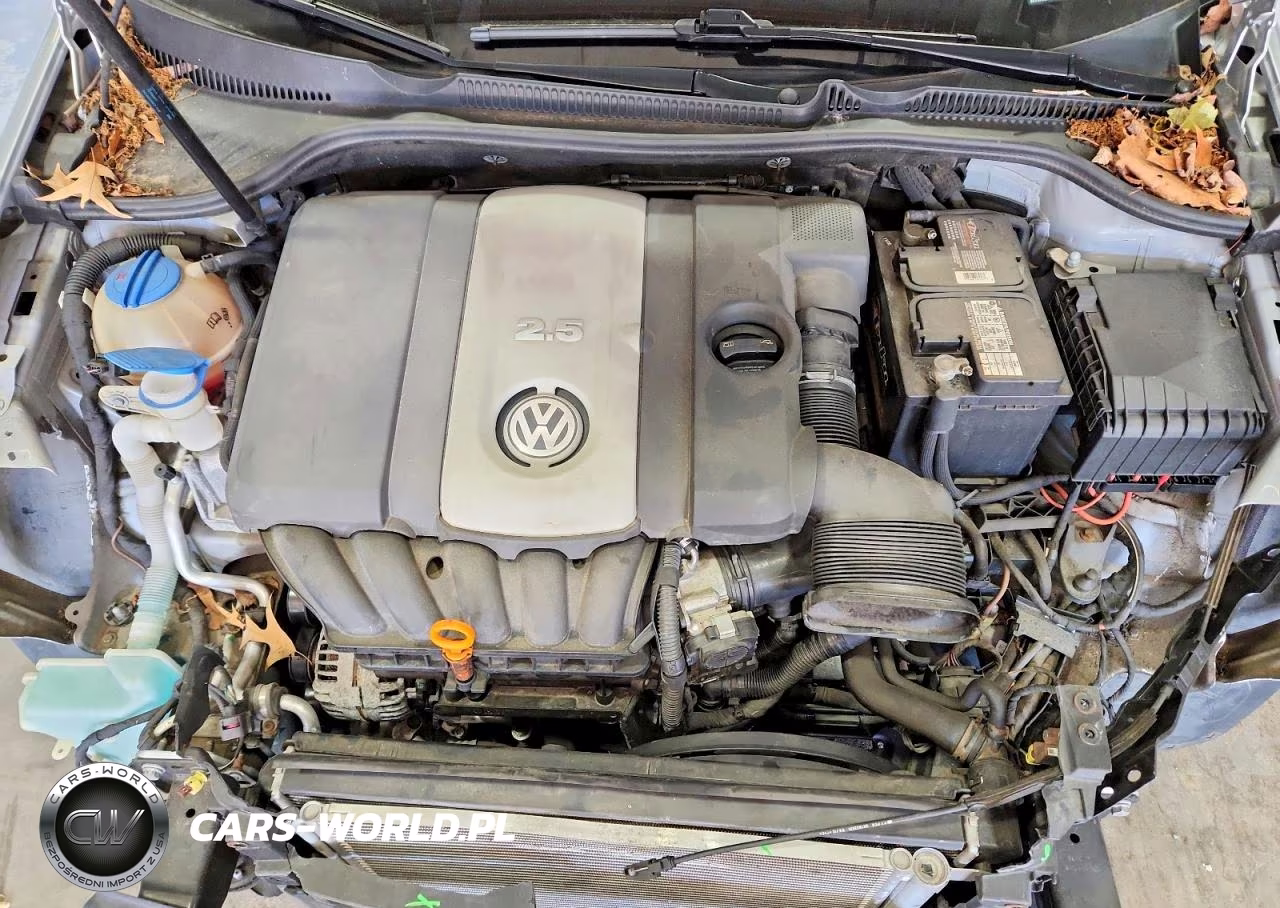 2013 Volkswagen Golf VIN:WVWDB7AJ3DW130241 - 11