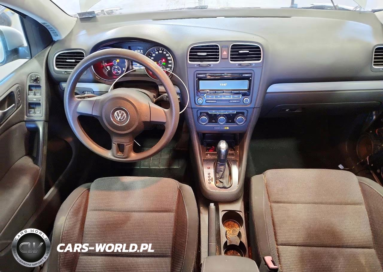 2013 Volkswagen Golf VIN:WVWDB7AJ3DW130241 - 8