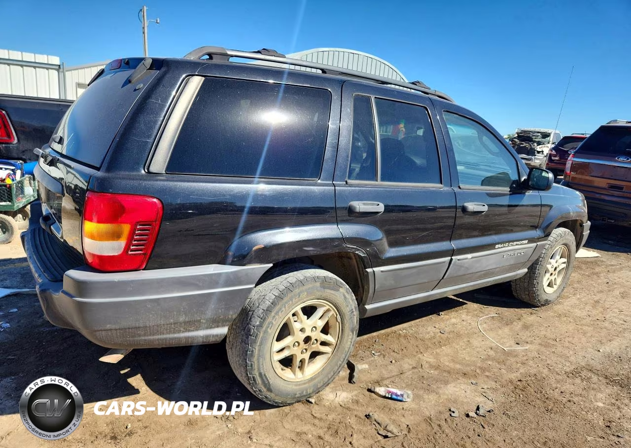 2004 Jeep Grand Cherokee Laredo VIN:1J4GW48S24C181918 - 3