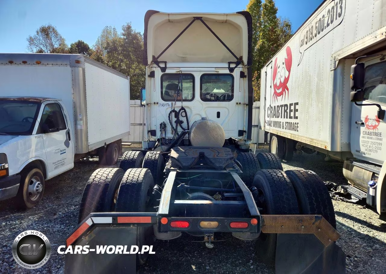 2018 Freightliner Cascadia 125 Semi Truck VIN:1FUJGEDR2JLJW9306 - 6