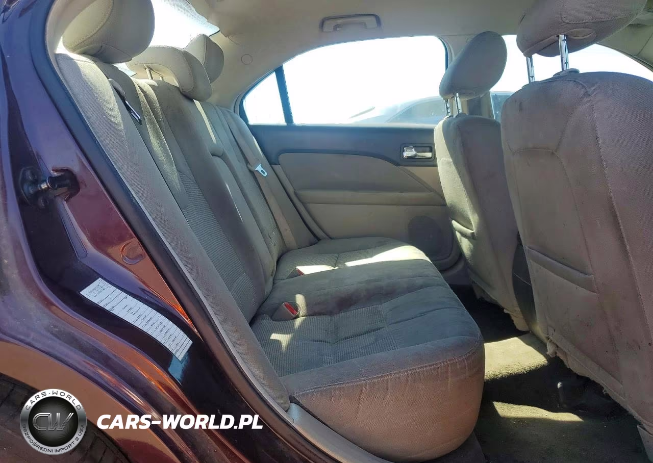 2011 Ford Fusion Se VIN:3FAHP0HA5BR247518 - 10
