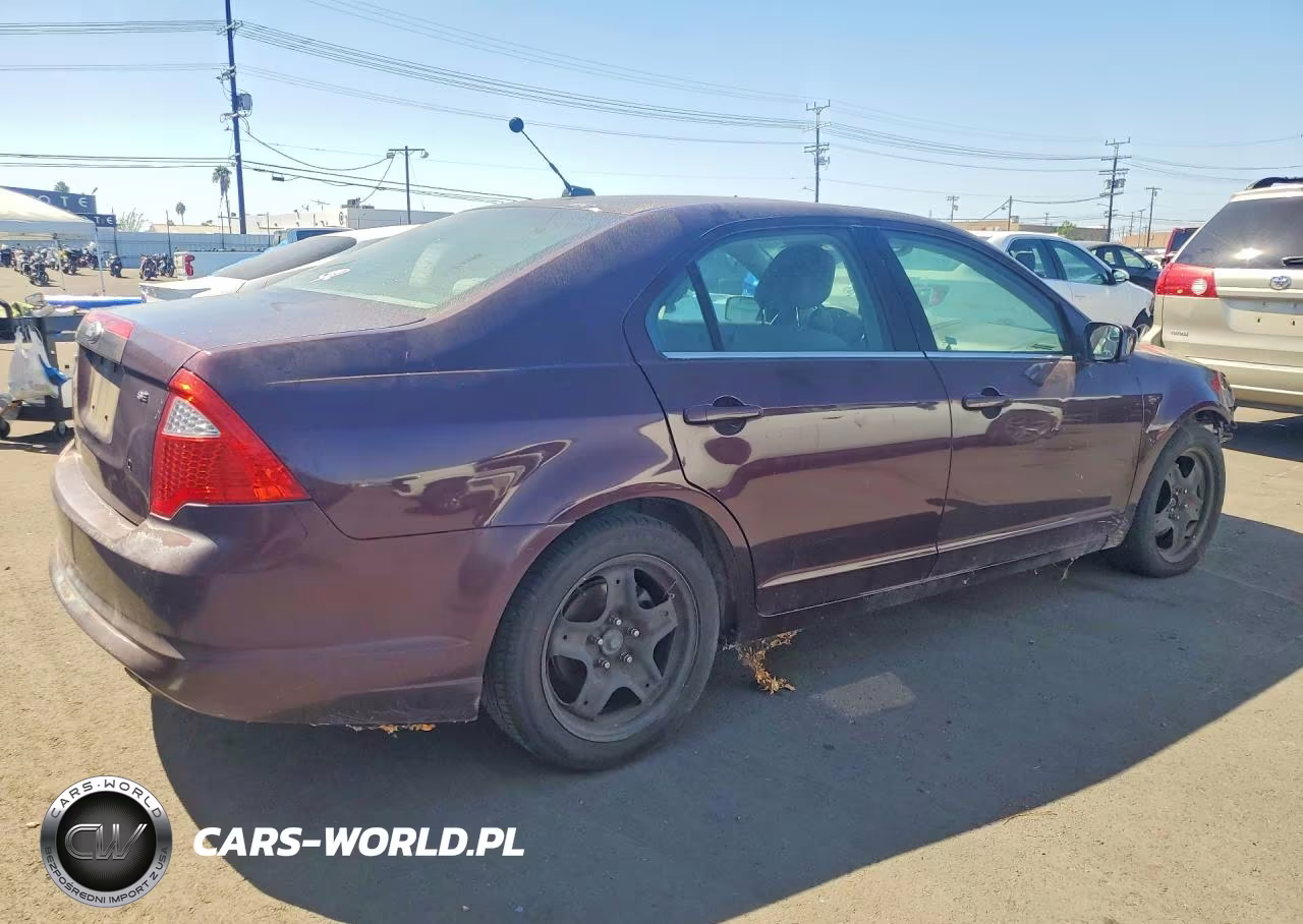 2011 Ford Fusion Se VIN:3FAHP0HA5BR247518 - 3