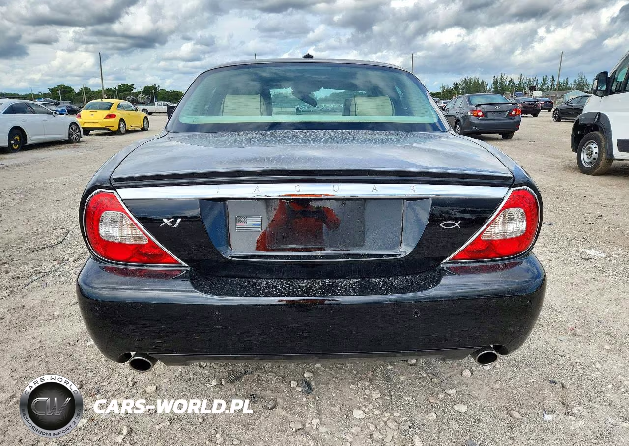 2008 Jaguar Xj8 VIN:SAJWA71BX8SH24458 - 6