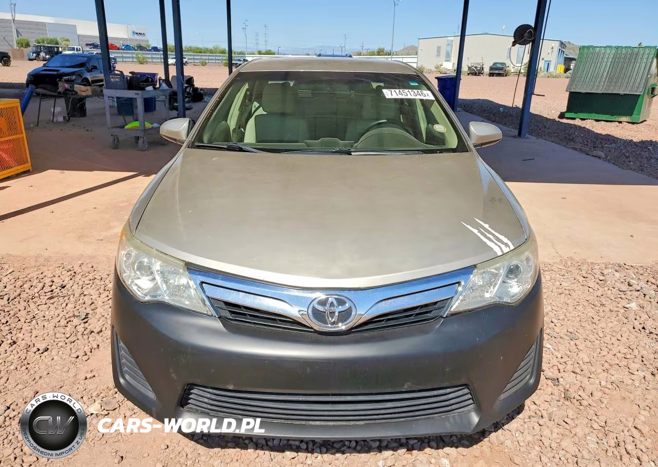 2014 Toyota Camry Le VIN:4T4BF1FKXER434997 - 5