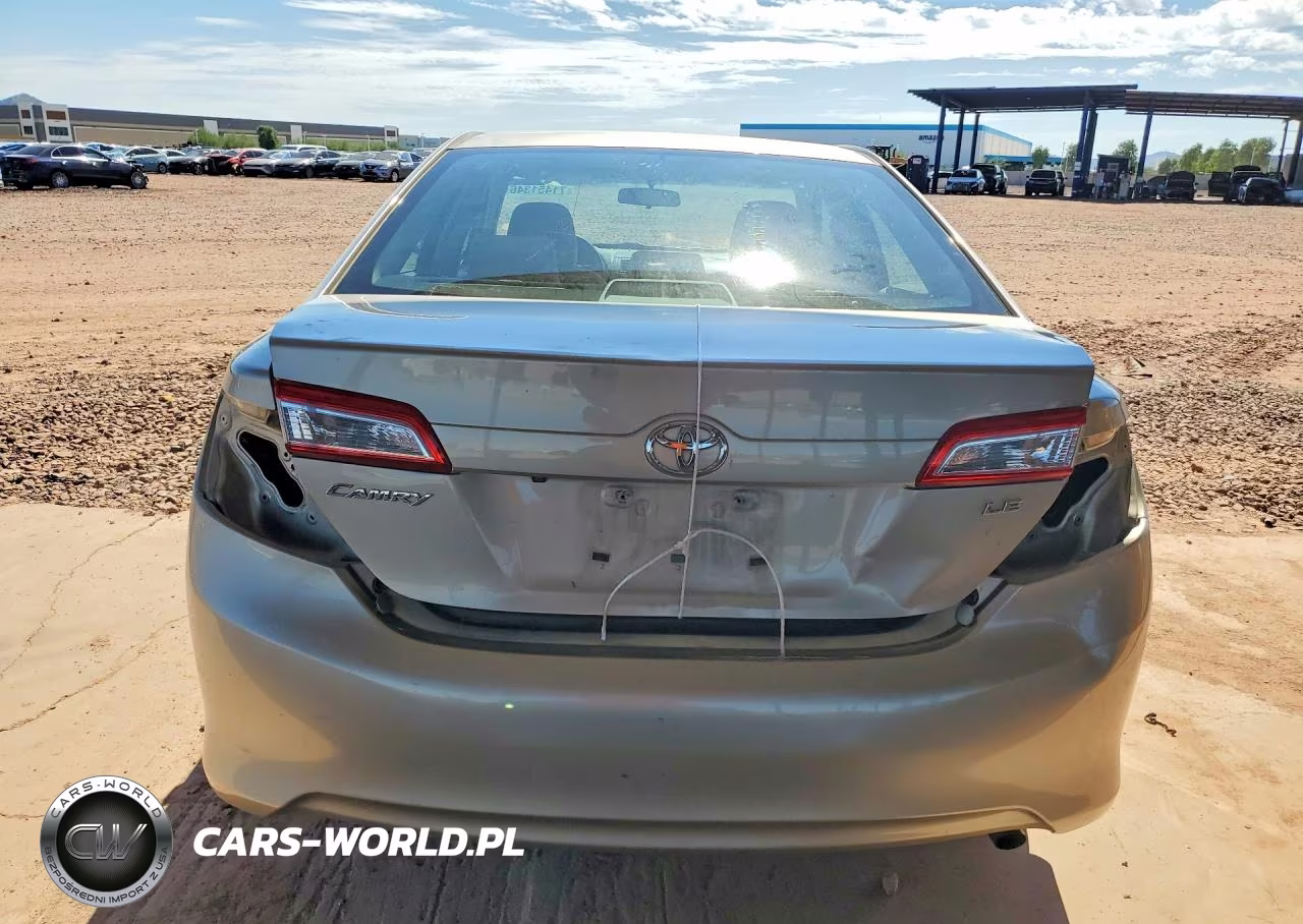 2014 Toyota Camry Le VIN:4T4BF1FKXER434997 - 6