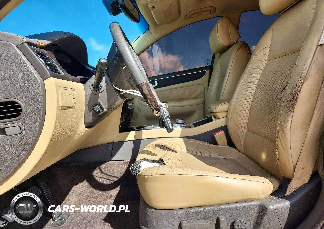 2009 Hyundai Genesis 4.6L VIN:KMHGC46F79U064904 - 7