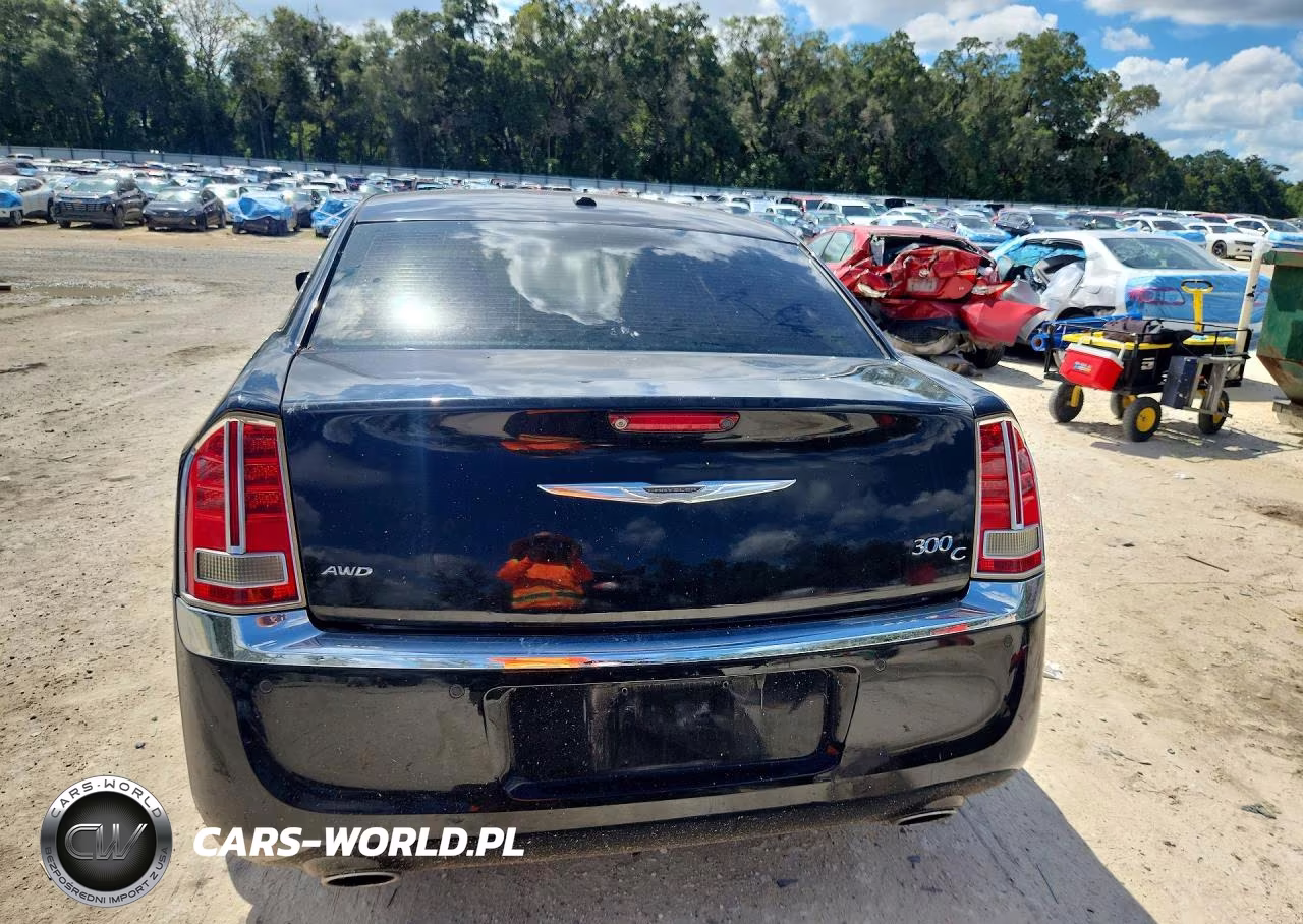 2013 Chrysler 300C VIN:2C3CCAKT4DH651607 - 6