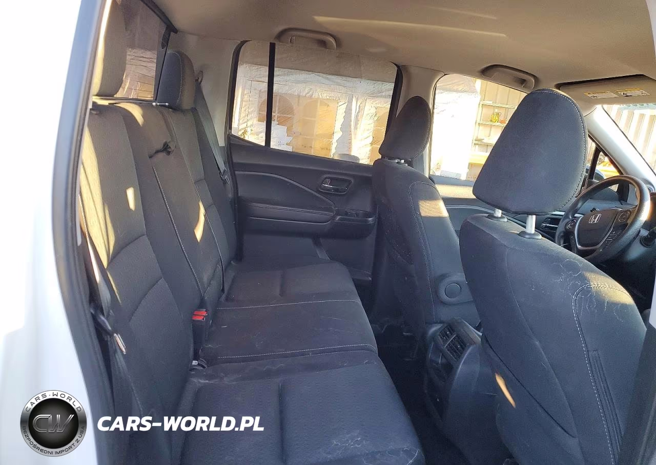 2019 Honda Ridgeline Sport VIN:5FPYK3F1XKB038734 - 10