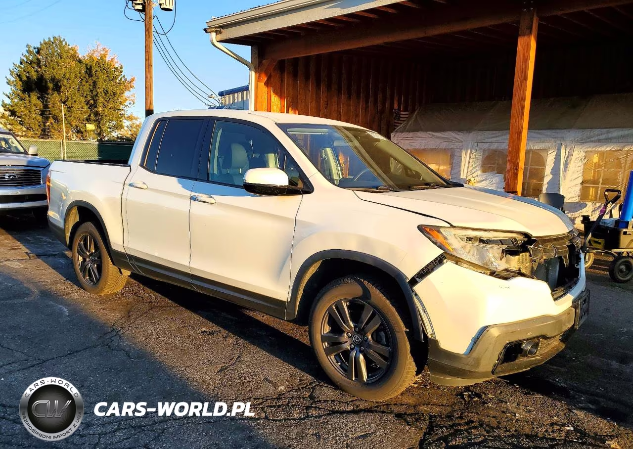 2019 Honda Ridgeline Sport VIN:5FPYK3F1XKB038734 - 4