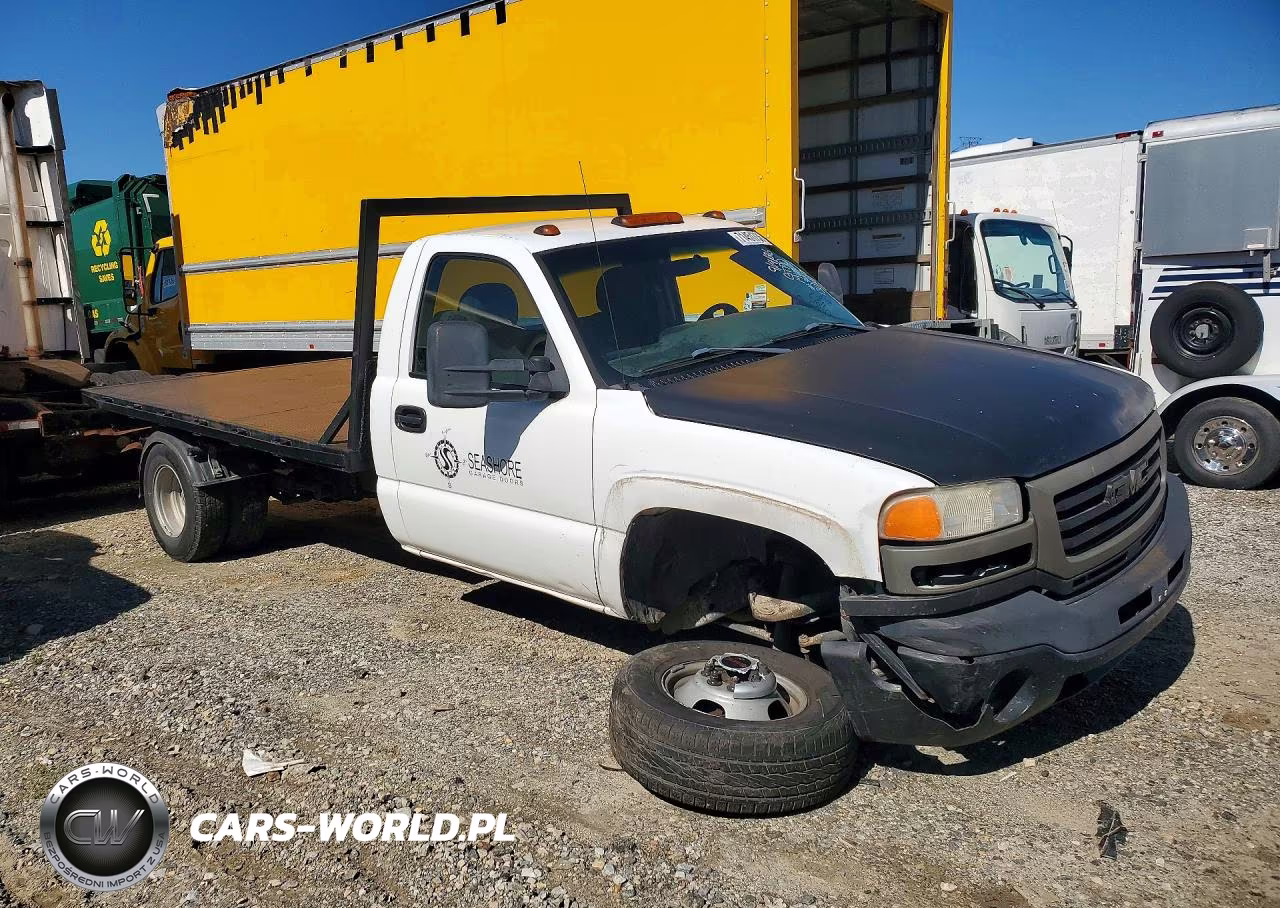 2005 GMC New Sierra C3500 VIN:1GDJC34U15E130918 - 4