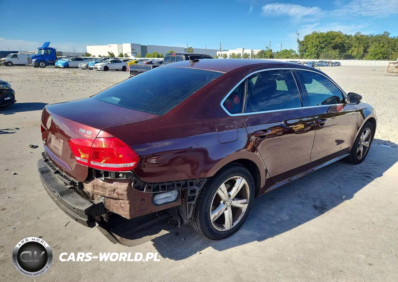 2014 Volkswagen Passat Se VIN:1VWBT7A35EC081551 - 3