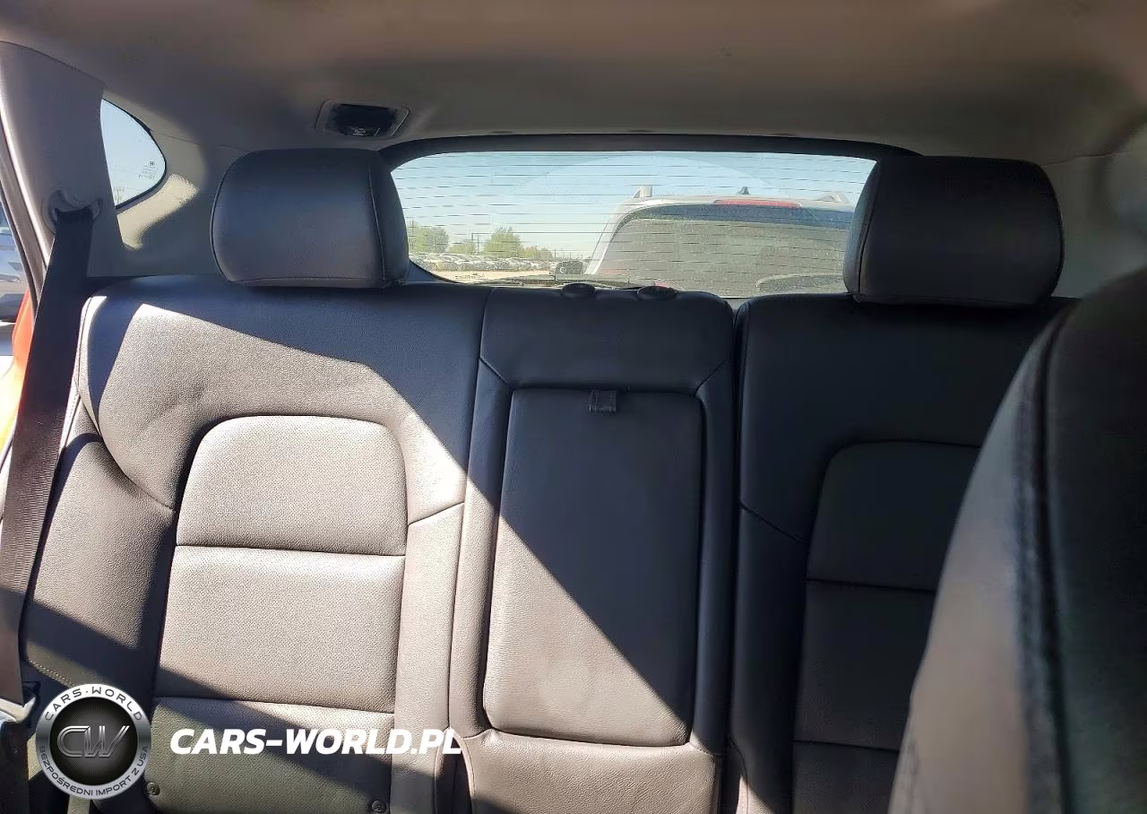 2018 Hyundai Tucson Limited VIN:KM8J3CA24JU605822 - 10