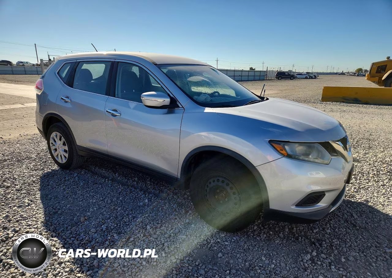 2015 Nissan Rogue S VIN:KNMAT2MV0FP521880 - 4