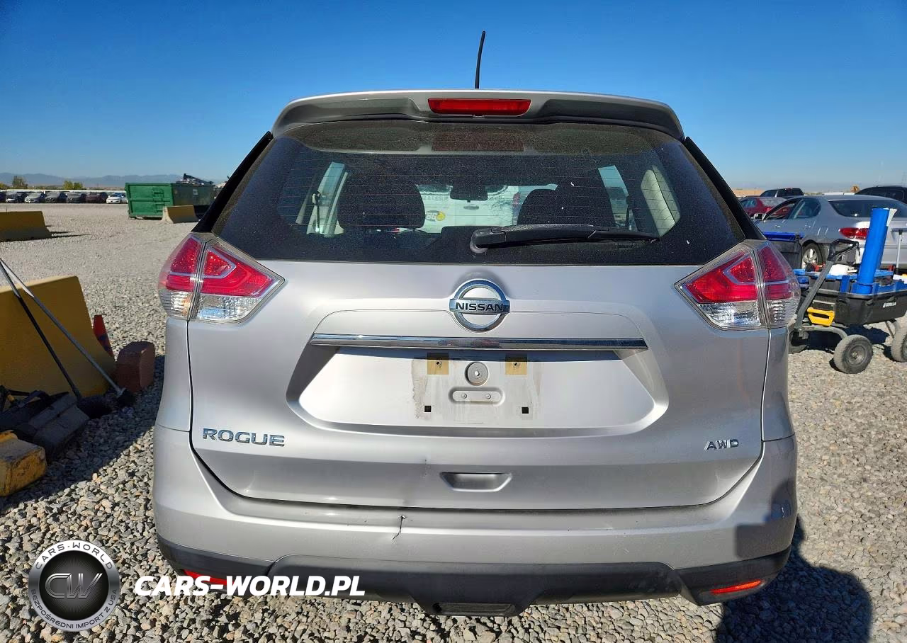 2015 Nissan Rogue S VIN:KNMAT2MV0FP521880 - 6