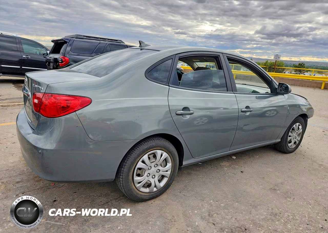 2010 Hyundai Elantra Gls VIN:KMHDU4AD8AU136378 - 3