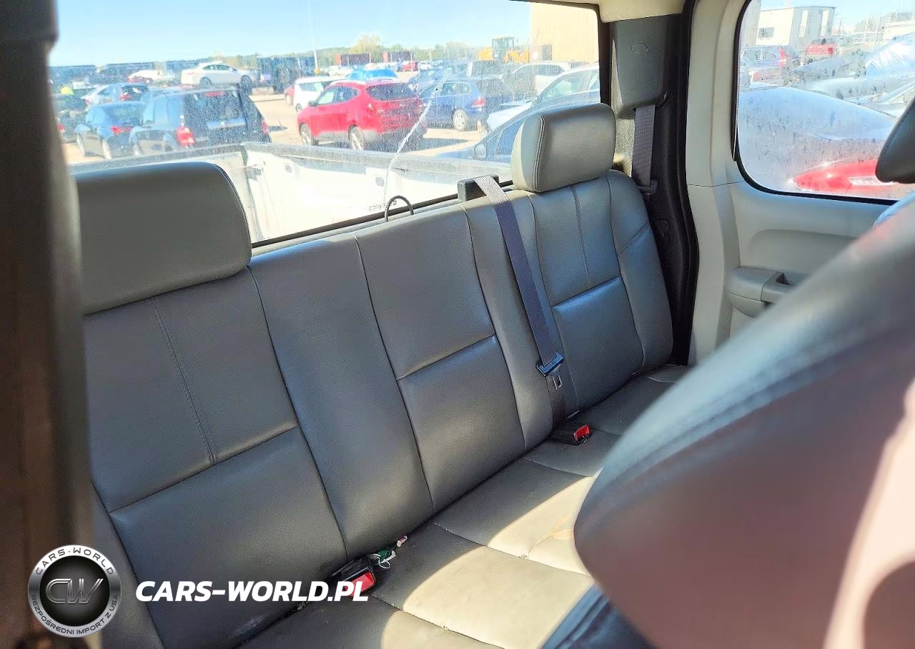 2013 Chevrolet Silverado K1500 VIN:1GCRKPEA7DZ318503 - 10
