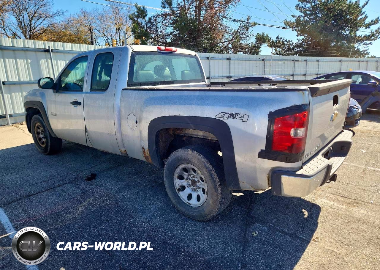 2013 Chevrolet Silverado K1500 VIN:1GCRKPEA7DZ318503 - 2
