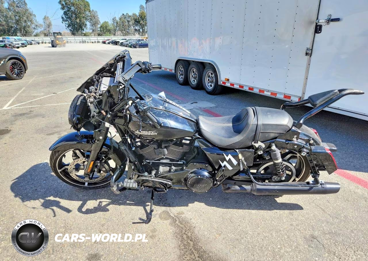 2025 Harley-Davidson Flhx VIN:1HD1KB722SB600820 - 3