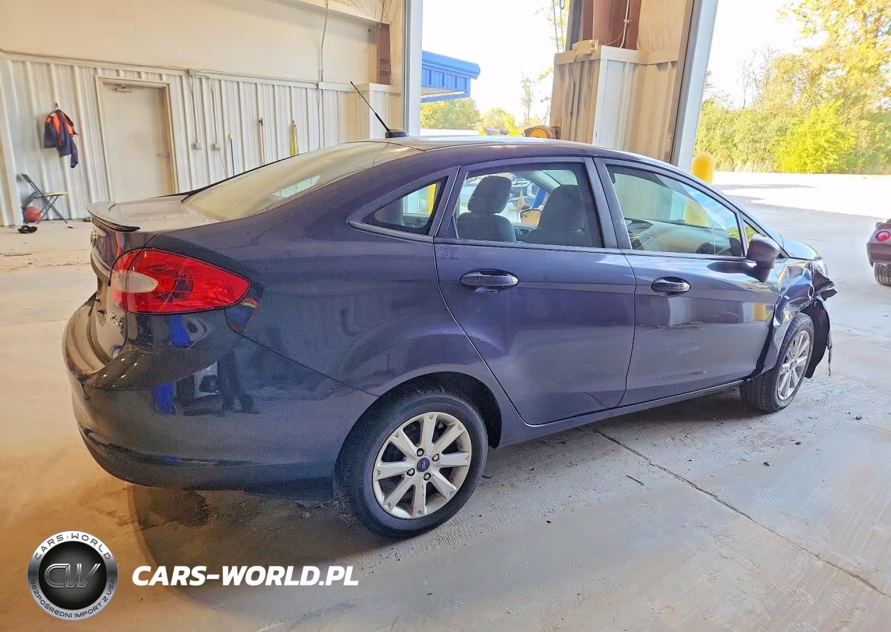 2012 Ford Fiesta Se VIN:3FADP4BJ0CM185250 - 3