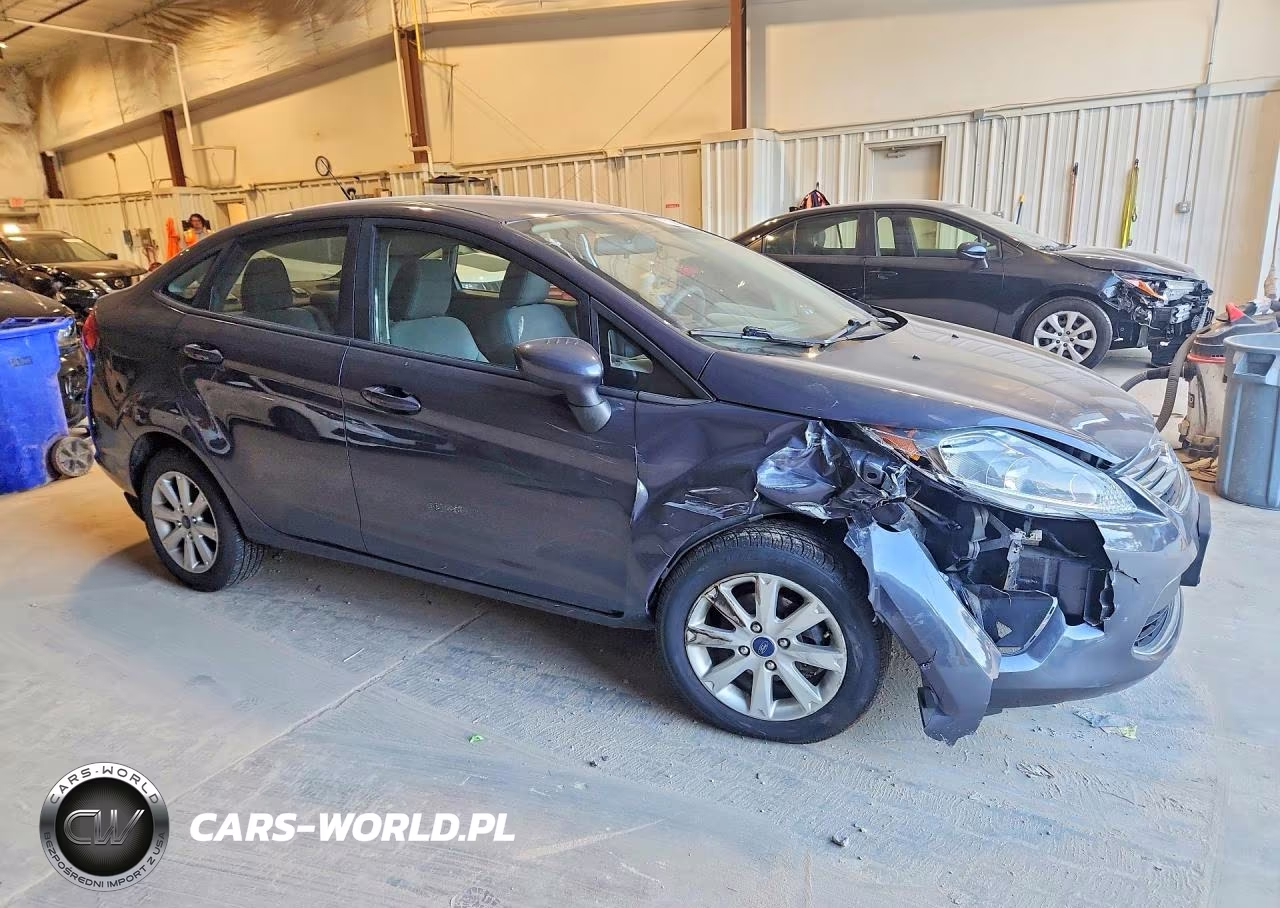 2012 Ford Fiesta Se VIN:3FADP4BJ0CM185250 - 4