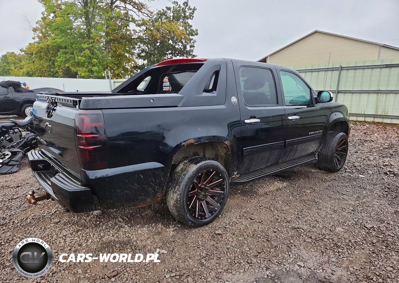 2013 Chevrolet Avalanche Ls VIN:3GNTKEE75DG116376 - 3