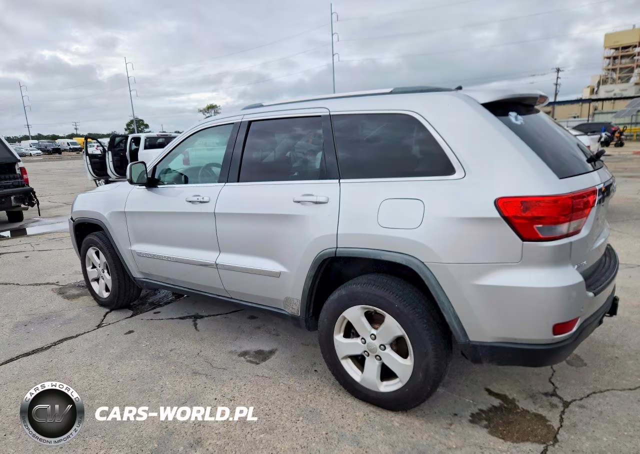 2011 Jeep Grand Cherokee Laredo VIN:1J4RS4GG6BC746654 - 2