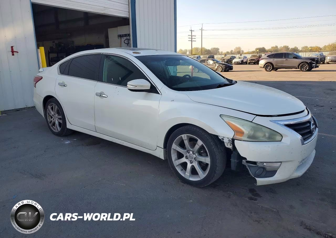 2013 Nissan Altima 3.5 S VIN:1N4BL3AP6DC196792 - 4