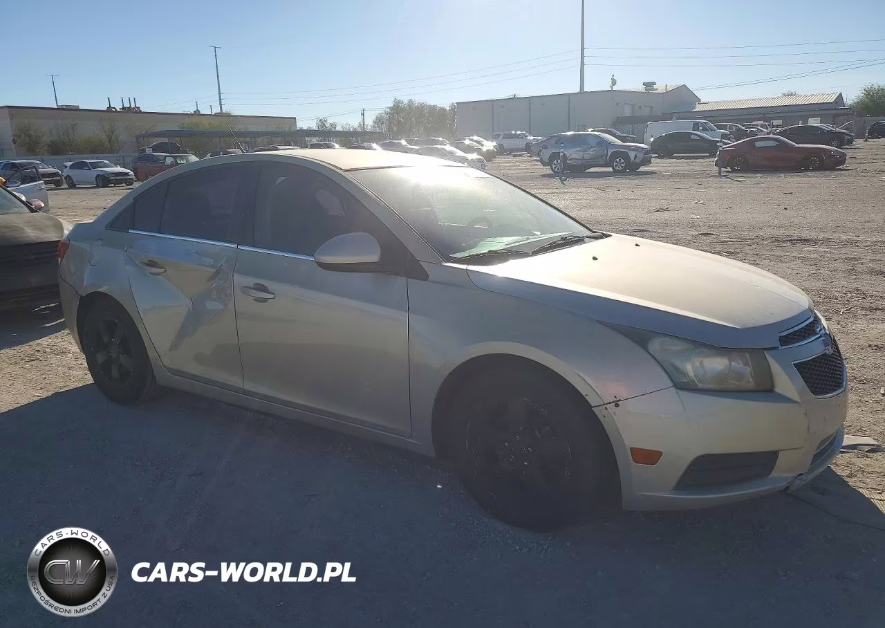 2013 Chevrolet Cruze Lt VIN:1G1PC5SBXD7269713 - 4