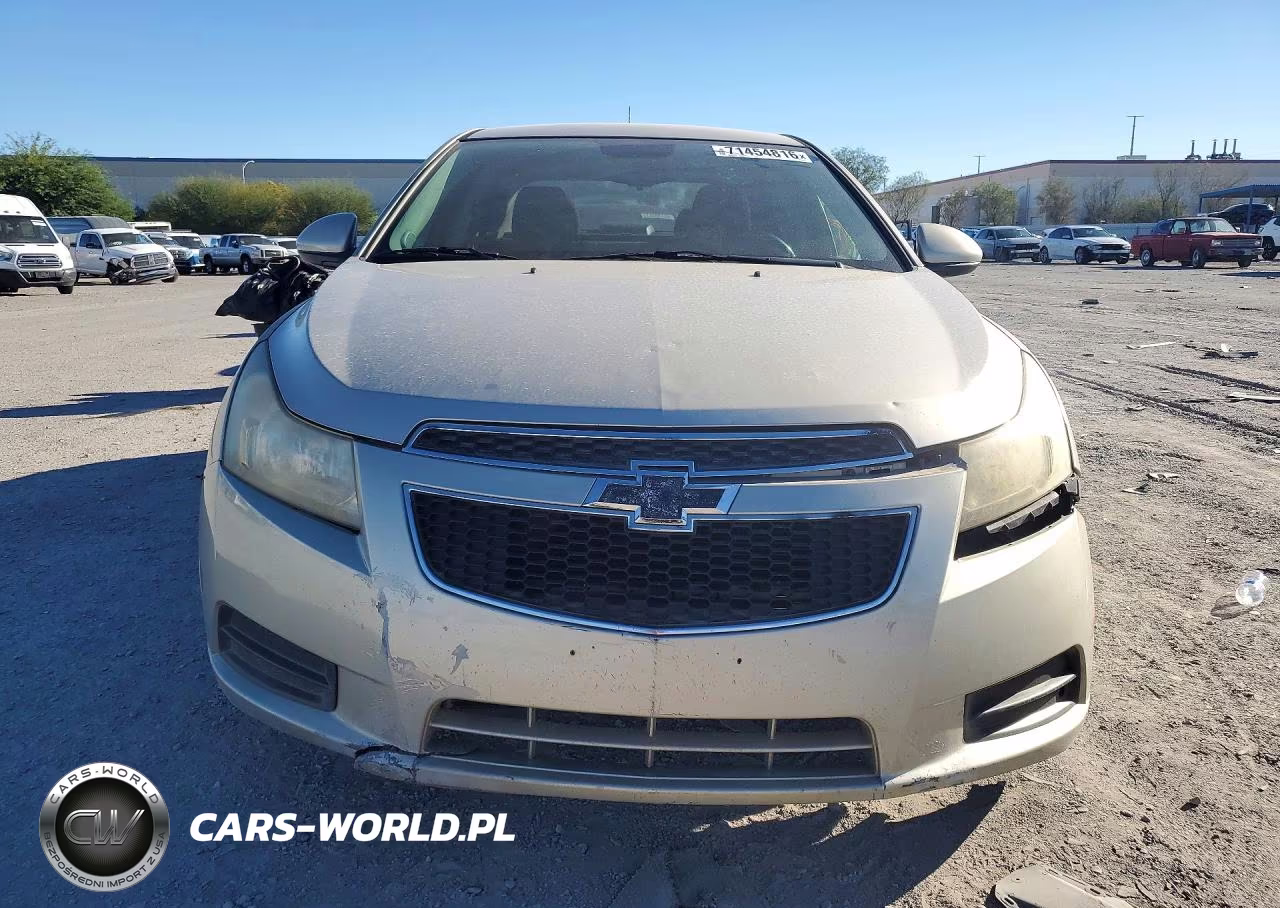 2013 Chevrolet Cruze Lt VIN:1G1PC5SBXD7269713 - 5