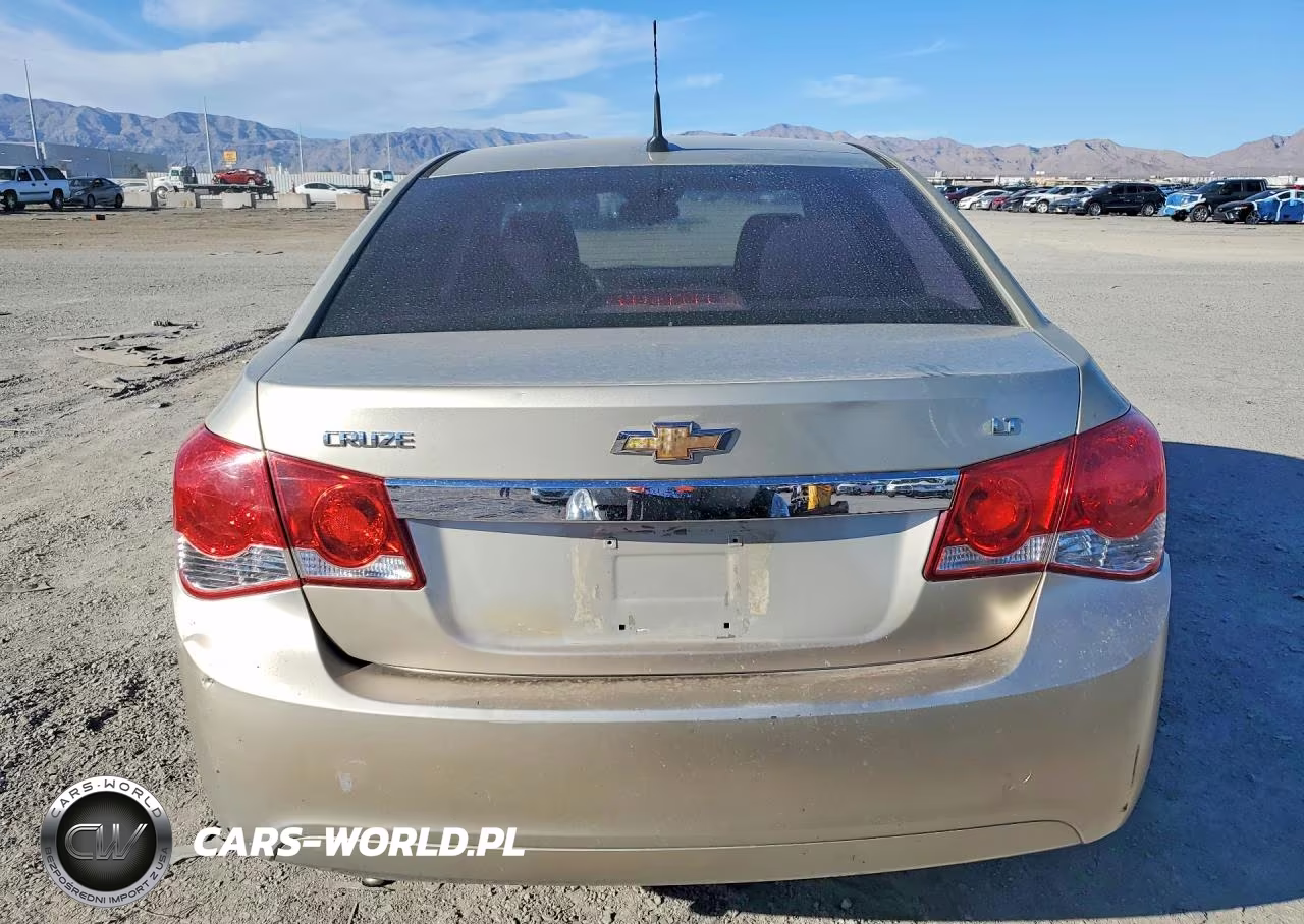 2013 Chevrolet Cruze Lt VIN:1G1PC5SBXD7269713 - 6