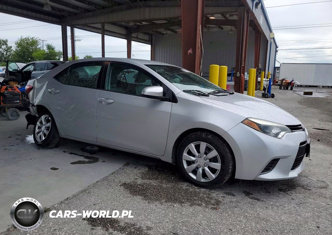2016 Toyota Corolla Le VIN:2T1BURHE8GC669182 - 4