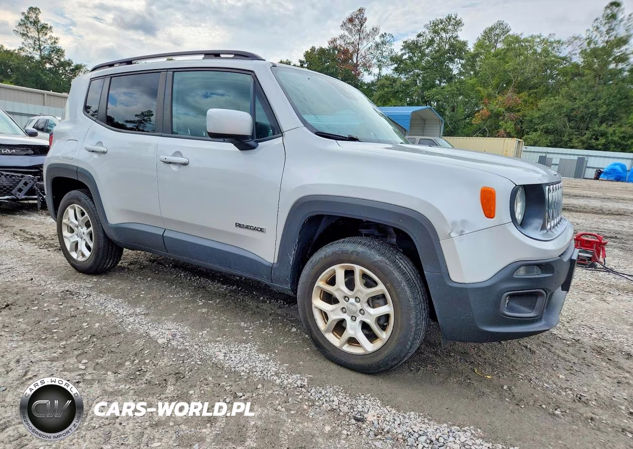 2016 Jeep Renegade Latitude VIN:ZACCJBBT0GPD16211 - 4