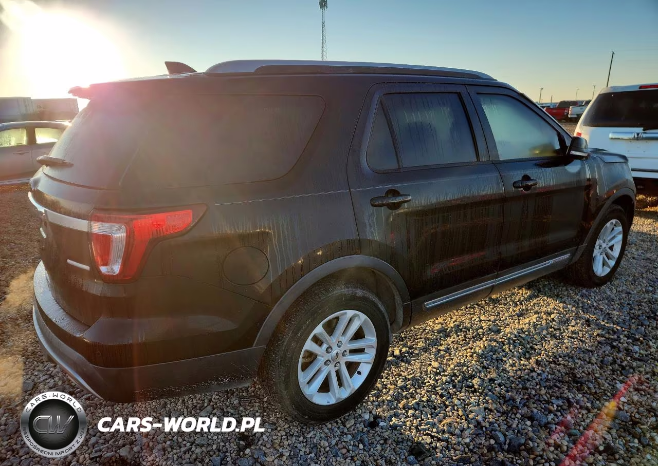 2016 Ford Explorer Xlt VIN:1FM5K7D83GGA85146 - 3