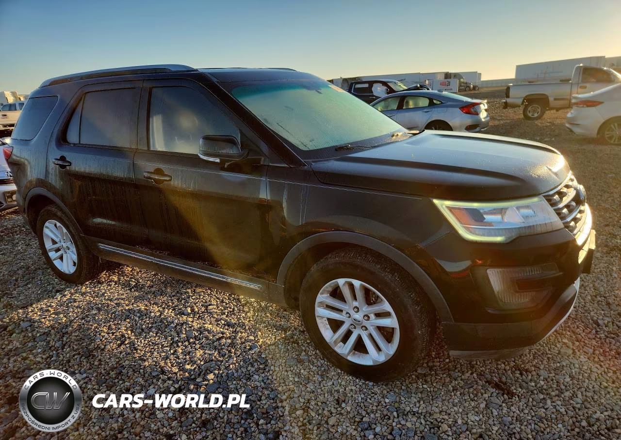 2016 Ford Explorer Xlt VIN:1FM5K7D83GGA85146 - 4