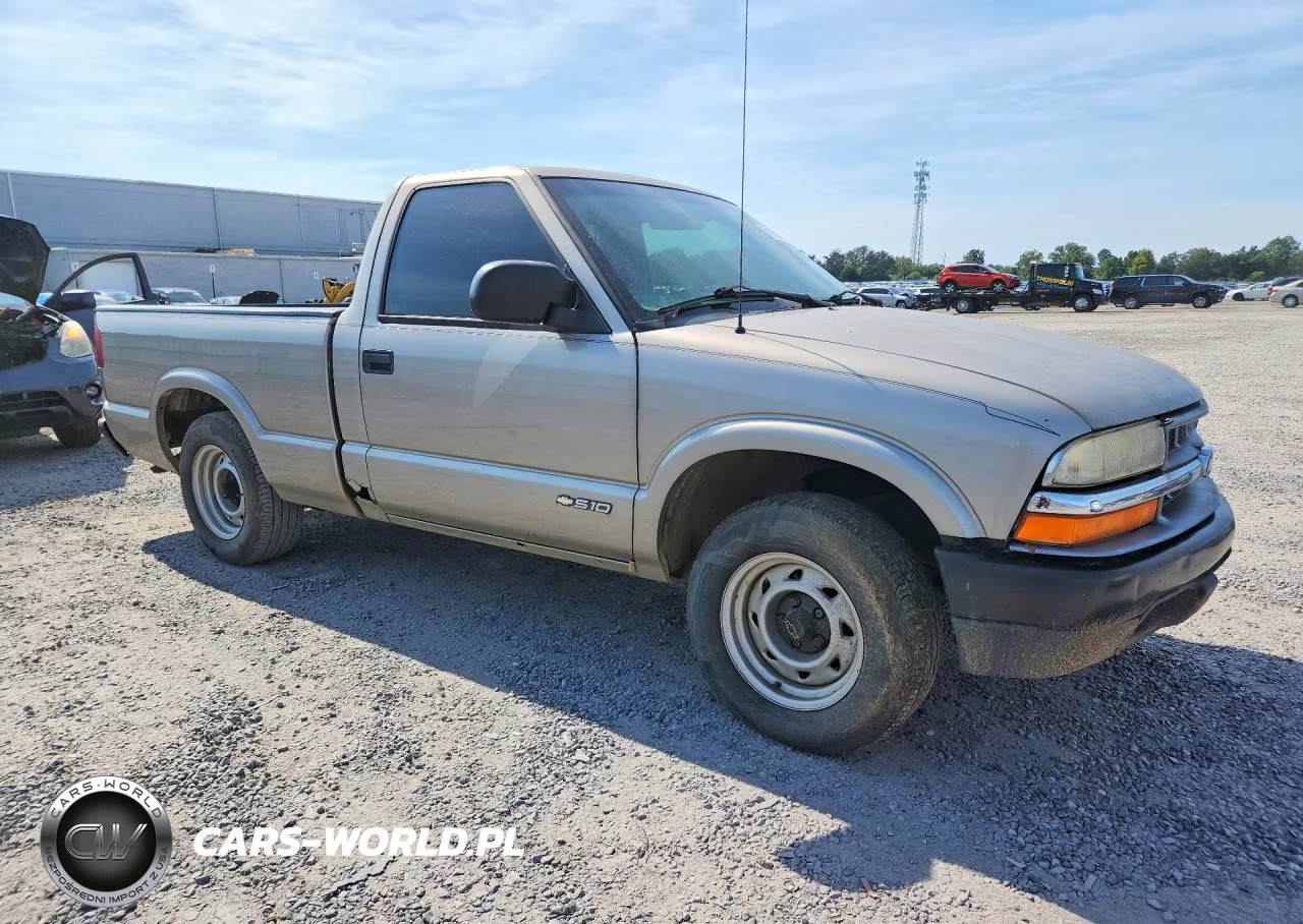 2002 Chevrolet S Truck S10 VIN:1GCCS145628221755 - 4