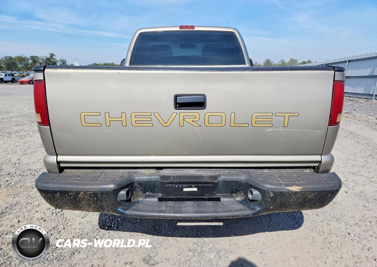 2002 Chevrolet S Truck S10 VIN:1GCCS145628221755 - 6