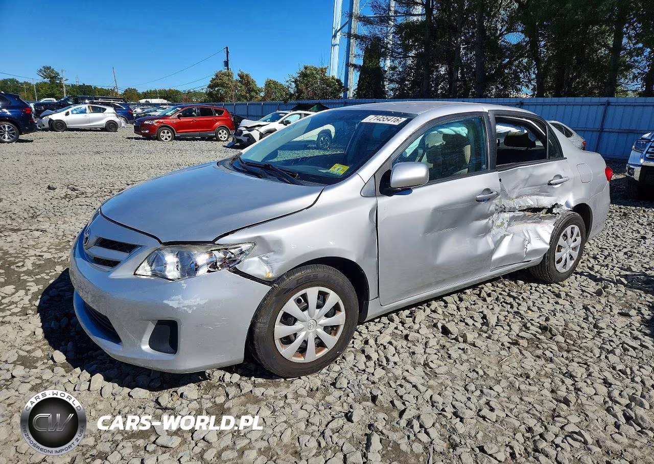 2011 Toyota Corolla Le – zdjęcie 1 z 12