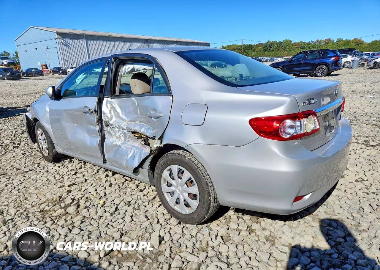 2011 Toyota Corolla Le VIN:2T1BU4EE7BC715231 - 2