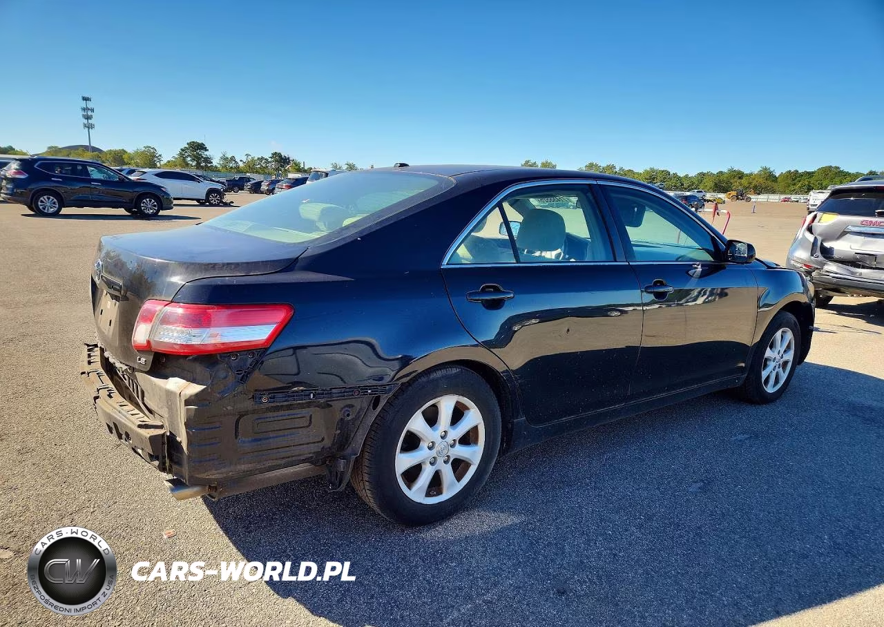 2010 Toyota Camry Le V6 VIN:4T1BK3EK9AU114535 - 3