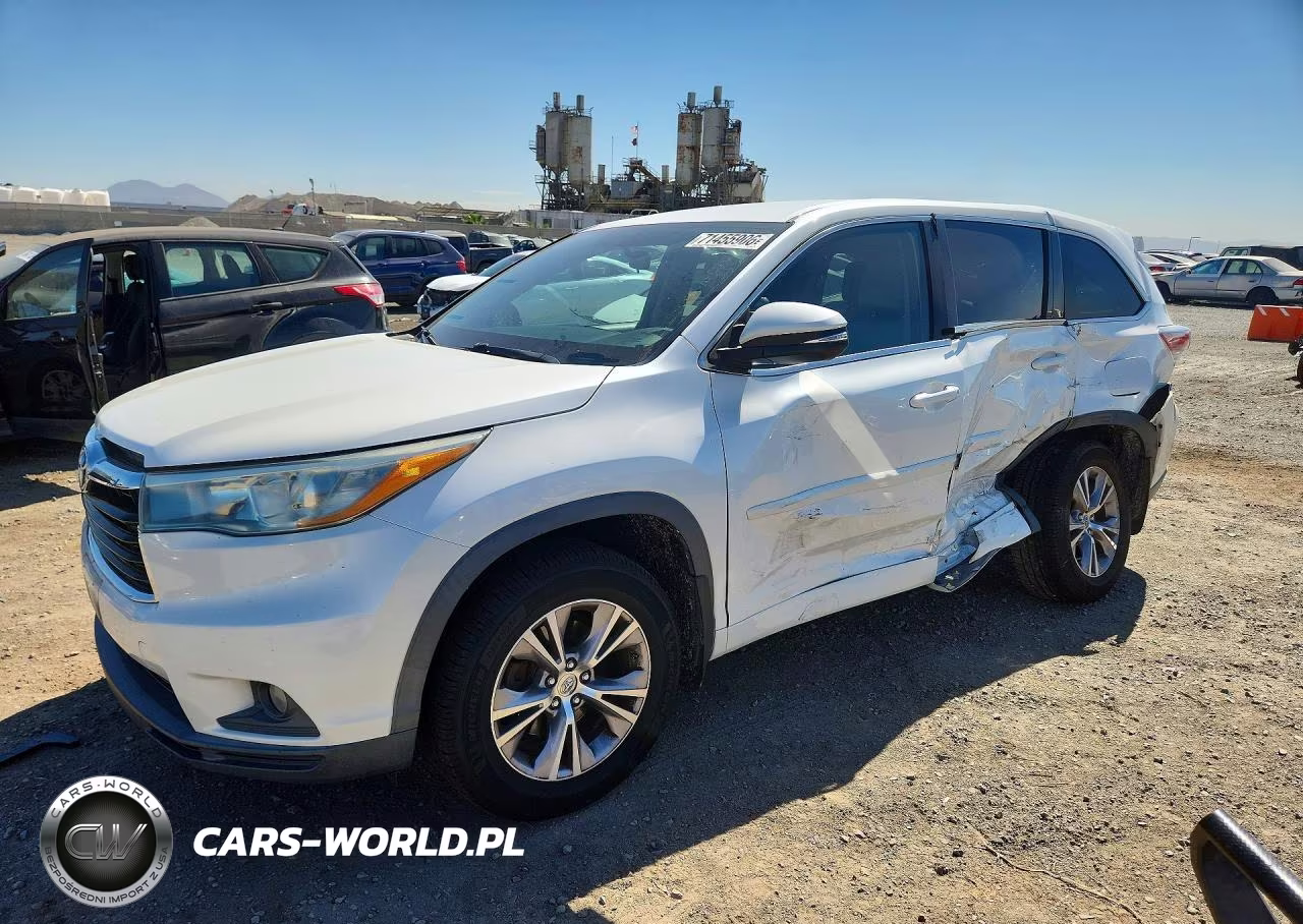 2015 Toyota Highlander Le Plus