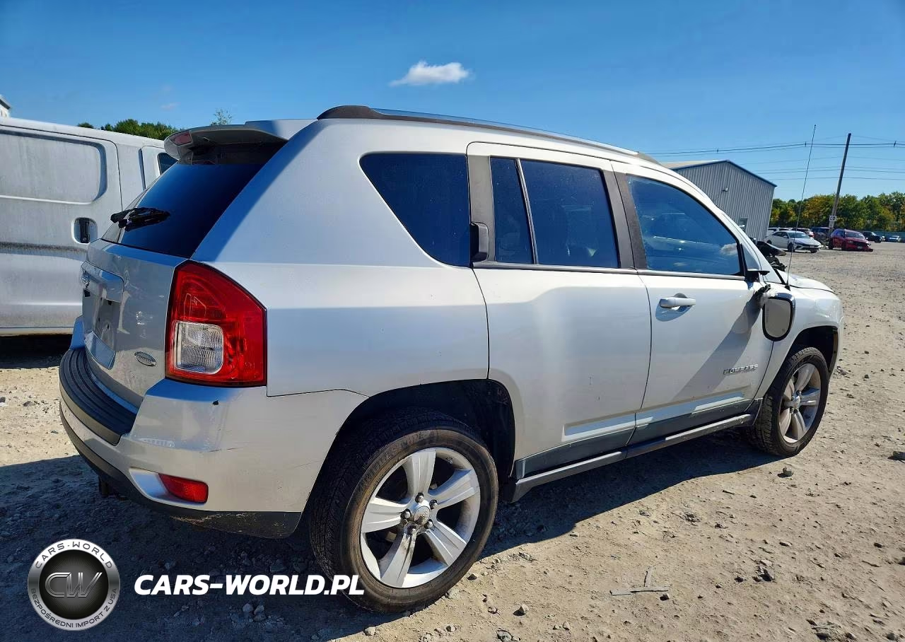 2011 Jeep Compass Sport VIN:1J4NF1FB6BD282783 - 3