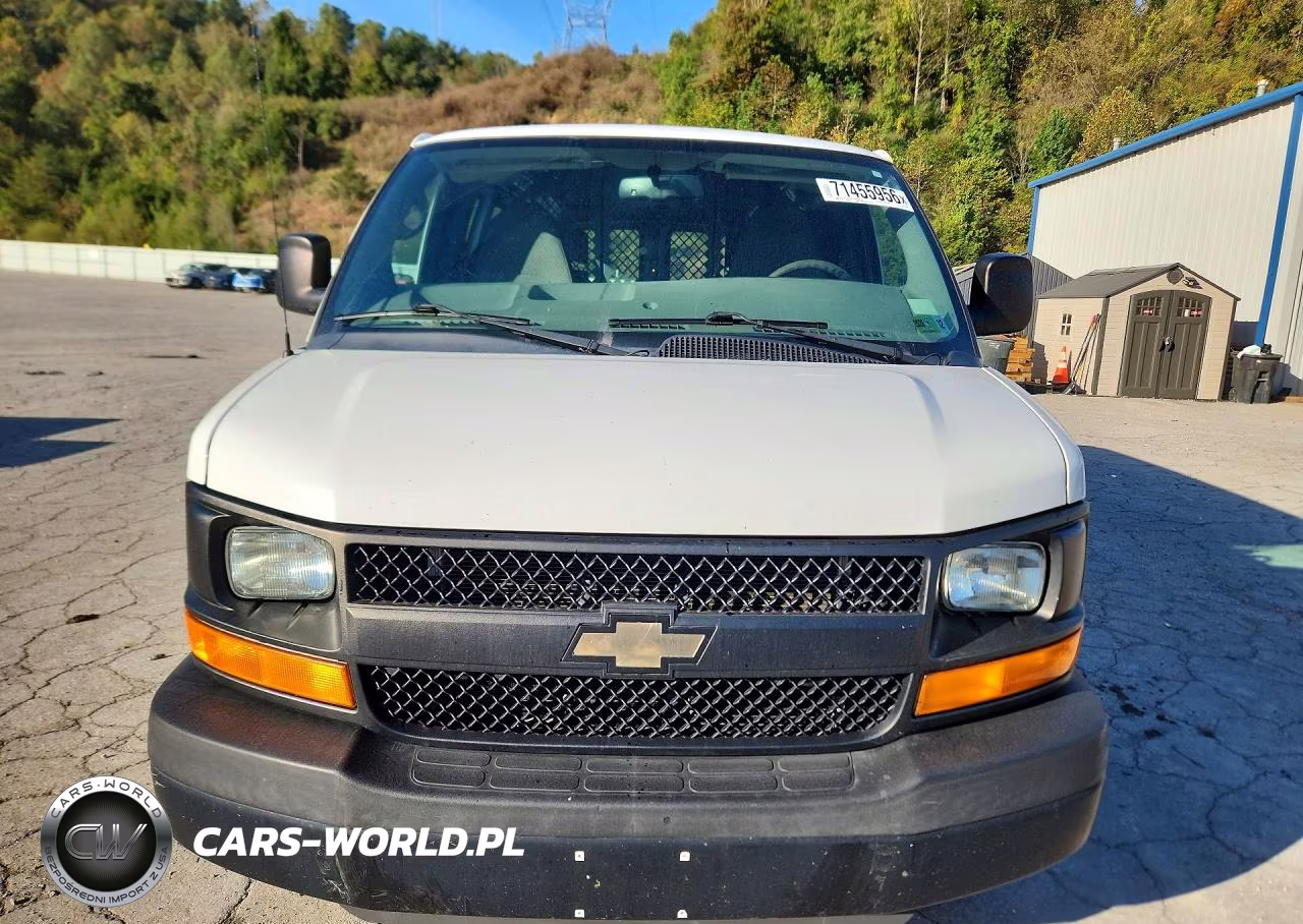 2014 Chevrolet Express G2500 VIN:1GCWGFBA8E1164404 - 5