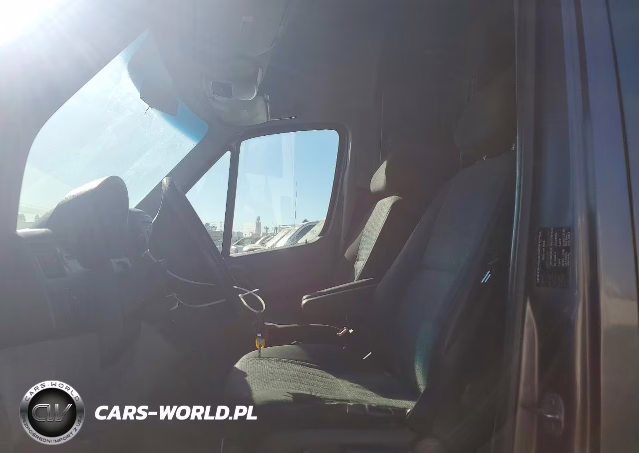 2011 Mercedes-Benz Sprinter 3500 VIN:WD3PF4CC2B5610105 - 7