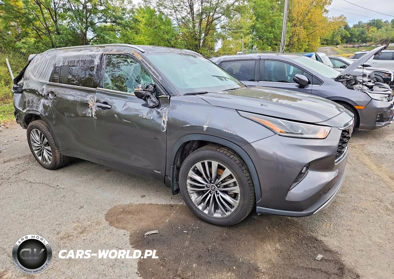 2021 Toyota Highlander Hybrid Platinum VIN:5TDEBRCH6MS031228 - 4